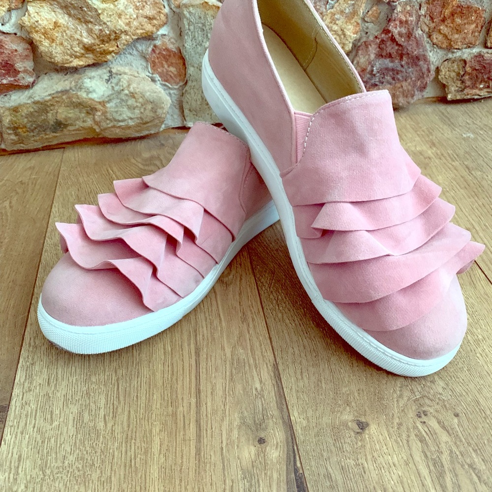 Pink Ruffle Suede Shoes 💕